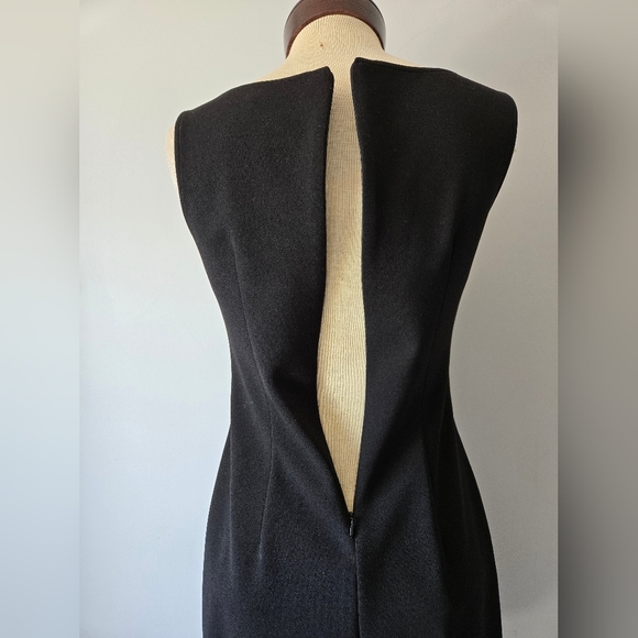 Joseph Ribkoff Black And White Broken Polka Dot Dress With Gold Neck Detail. 4 - Picture 8 of 11